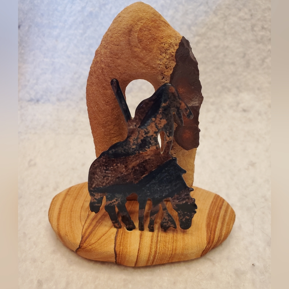Red Rock Native American Horseback Desert Sculpture Envelope Holder Paperweight